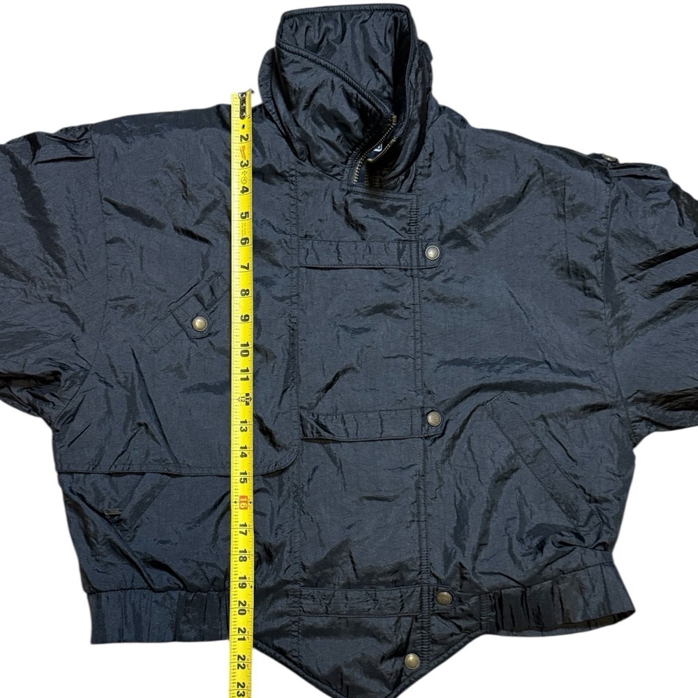 Vintage OSSI Skiwear Black Nylon Ruffle Shoulder Ski Jacket Women’s M Hong Kong - Picture 8 of 9